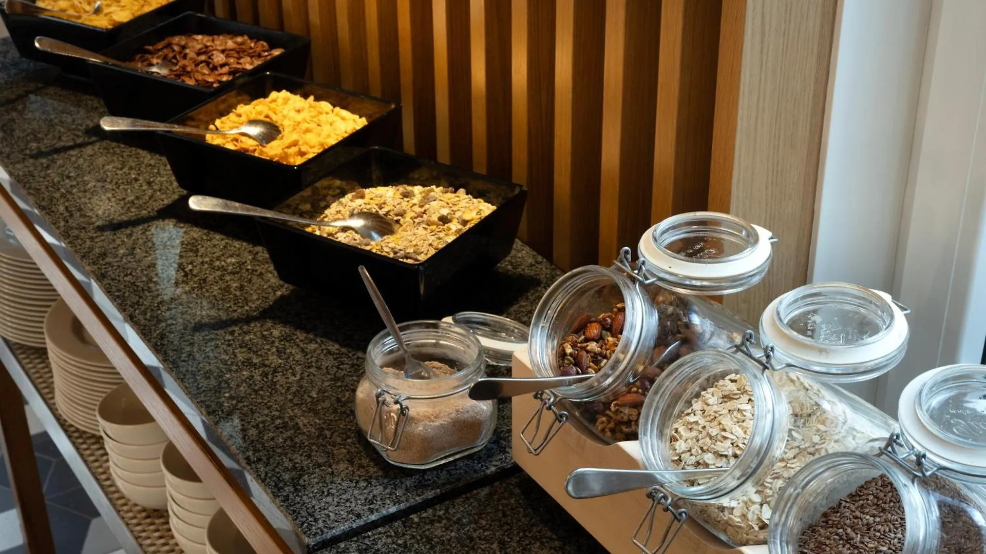 Holiday Inn Express München City West 3*,  Deutschland
