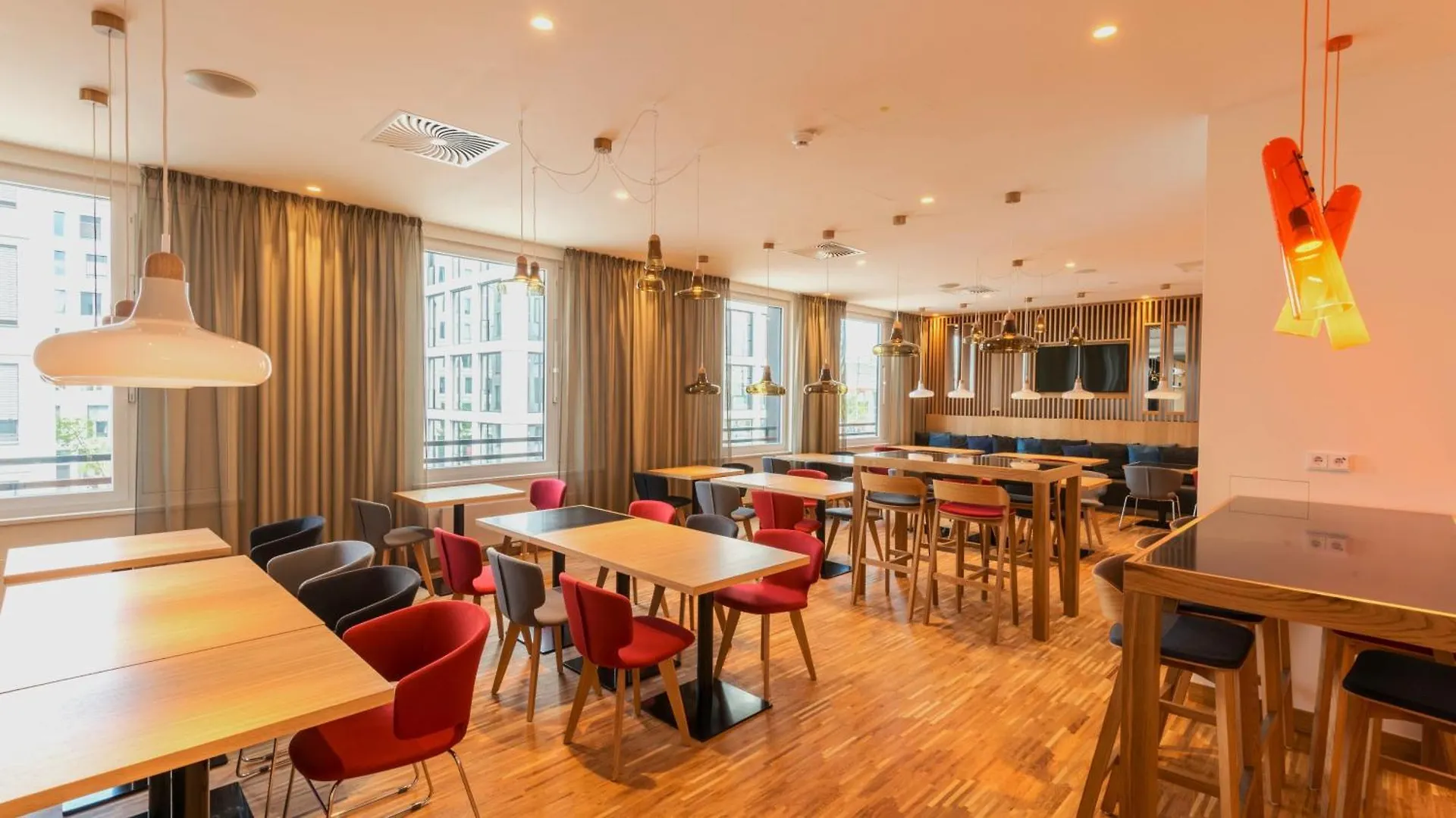Holiday Inn Express München City West