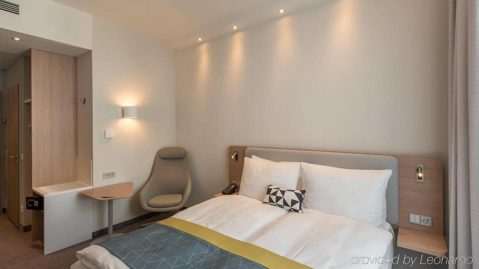 Hotel Holiday Inn Express München City West
