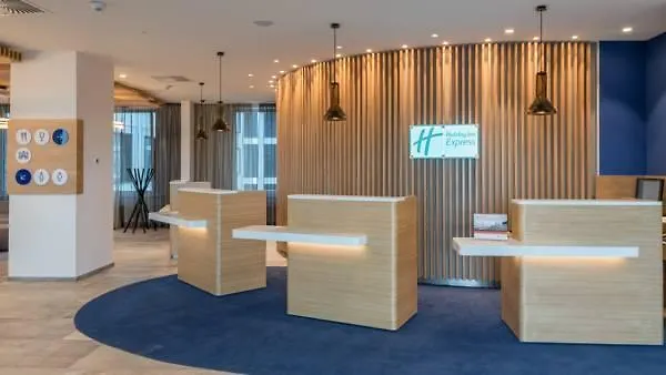 Отель Holiday Inn Express Munich City West By Ihg