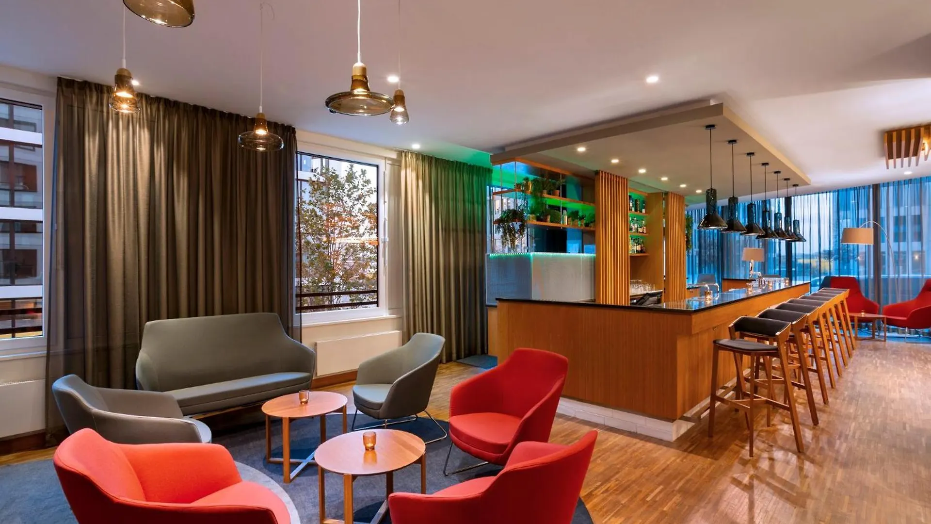 Holiday Inn Express Munich City West By Ihg Отель