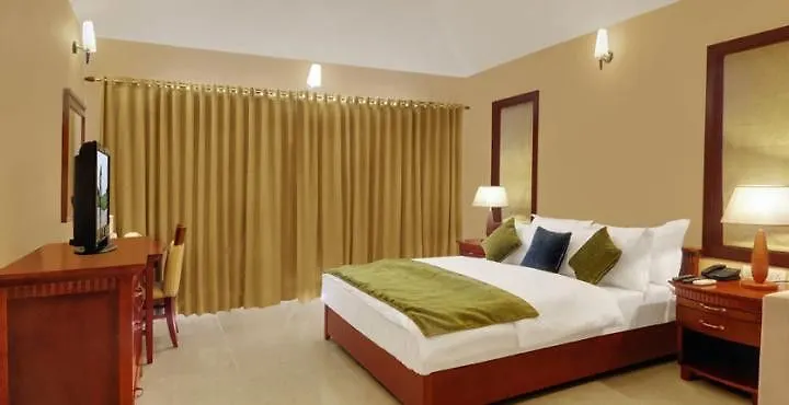 Holiday Inn Express Munich City West By Ihg 3*,