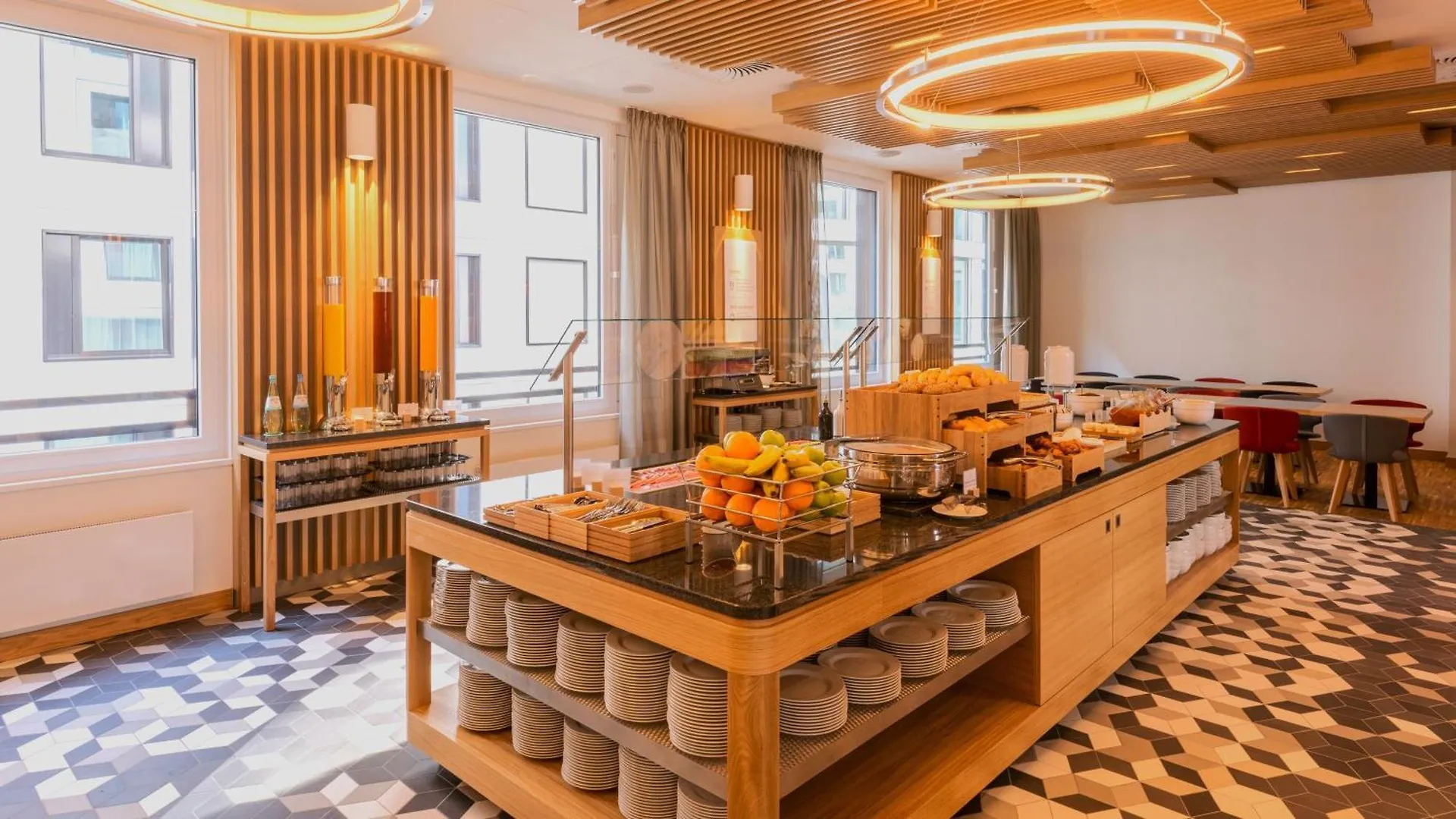 מלון Holiday Inn Express Munich City West By Ihg
